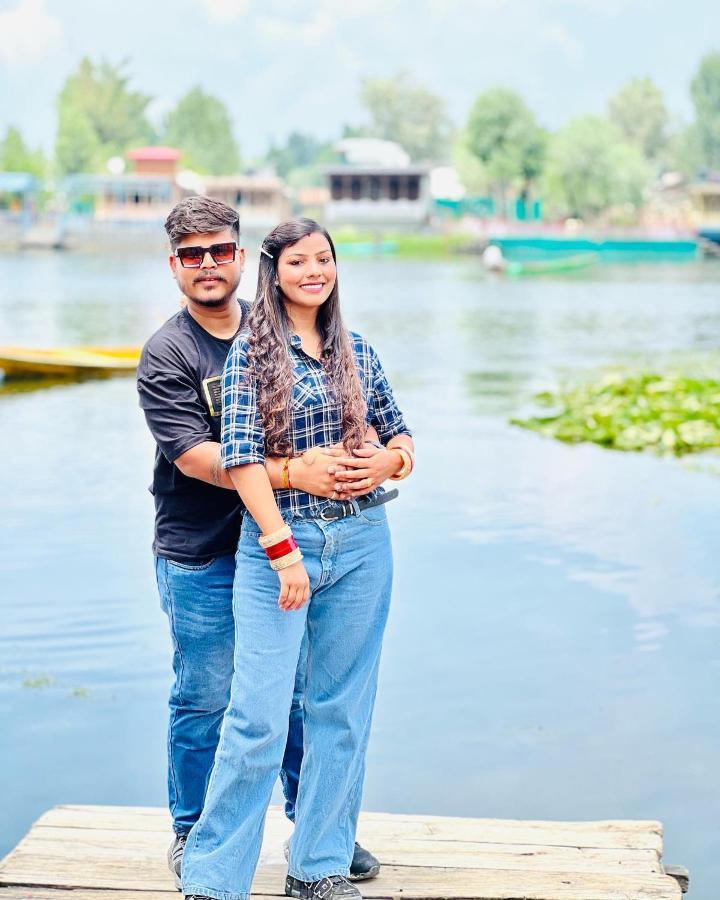 Srīnagar Lala Rukh Group Of Houseboats酒店 外观 照片