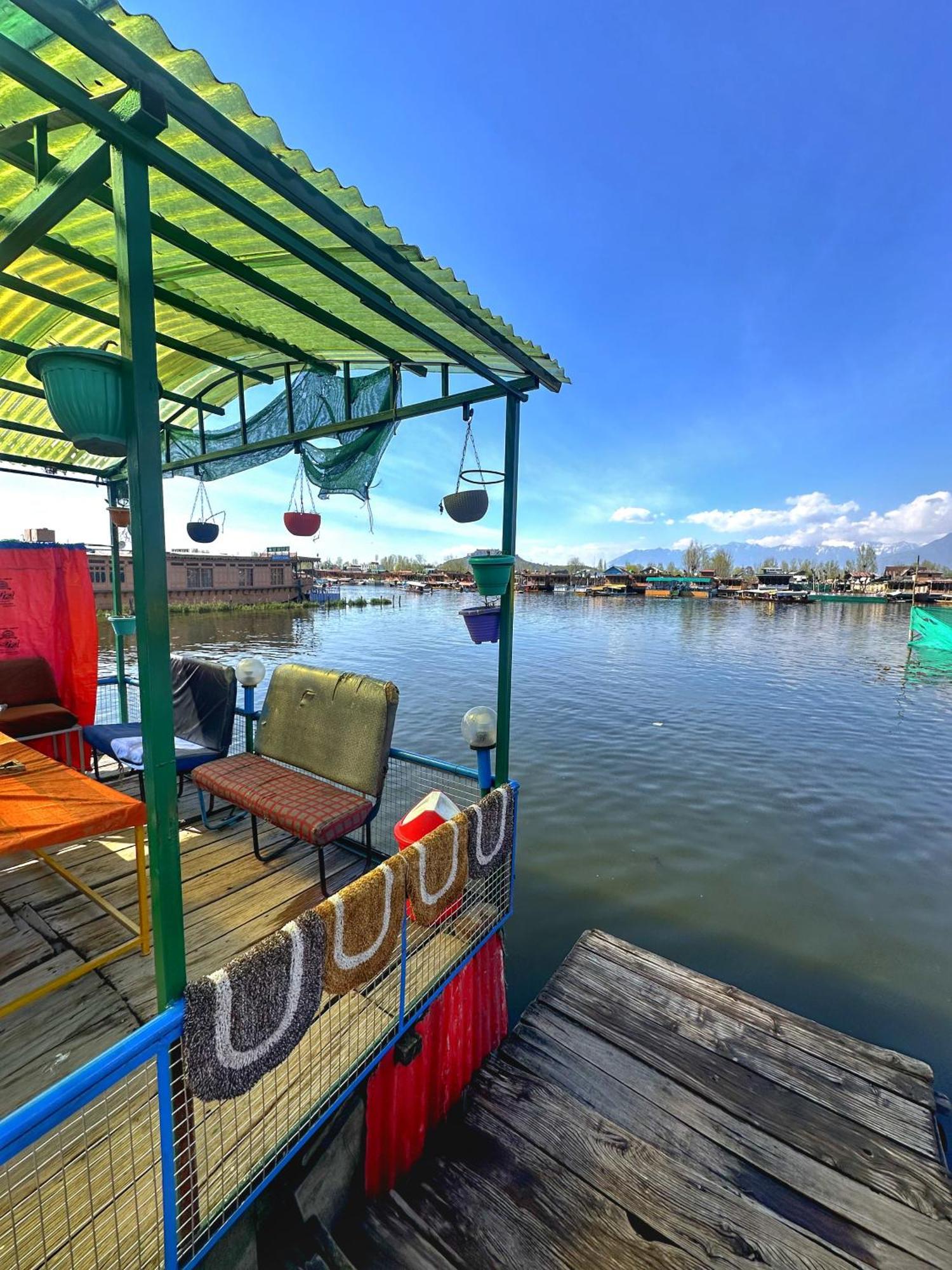 Srīnagar Lala Rukh Group Of Houseboats酒店 外观 照片